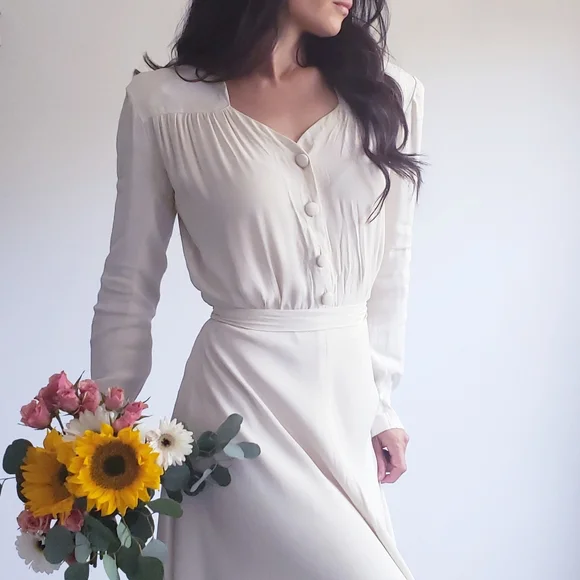 1940s Vintage Bridal Wedding Gown Dress Veil Belt - Picture 1 of 14